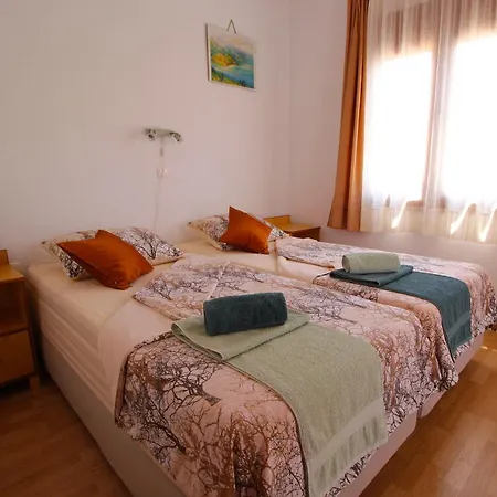 Serenity Villa Дом отдыха *
