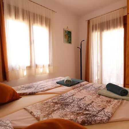 Serenity Villa Holiday home *